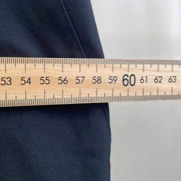 Nike - Dri-Fit Standard Fit Athetlic Shorts - Black - L - Picture 7 of 9